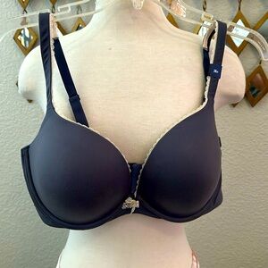 NWT Victoria’s Secret Bra